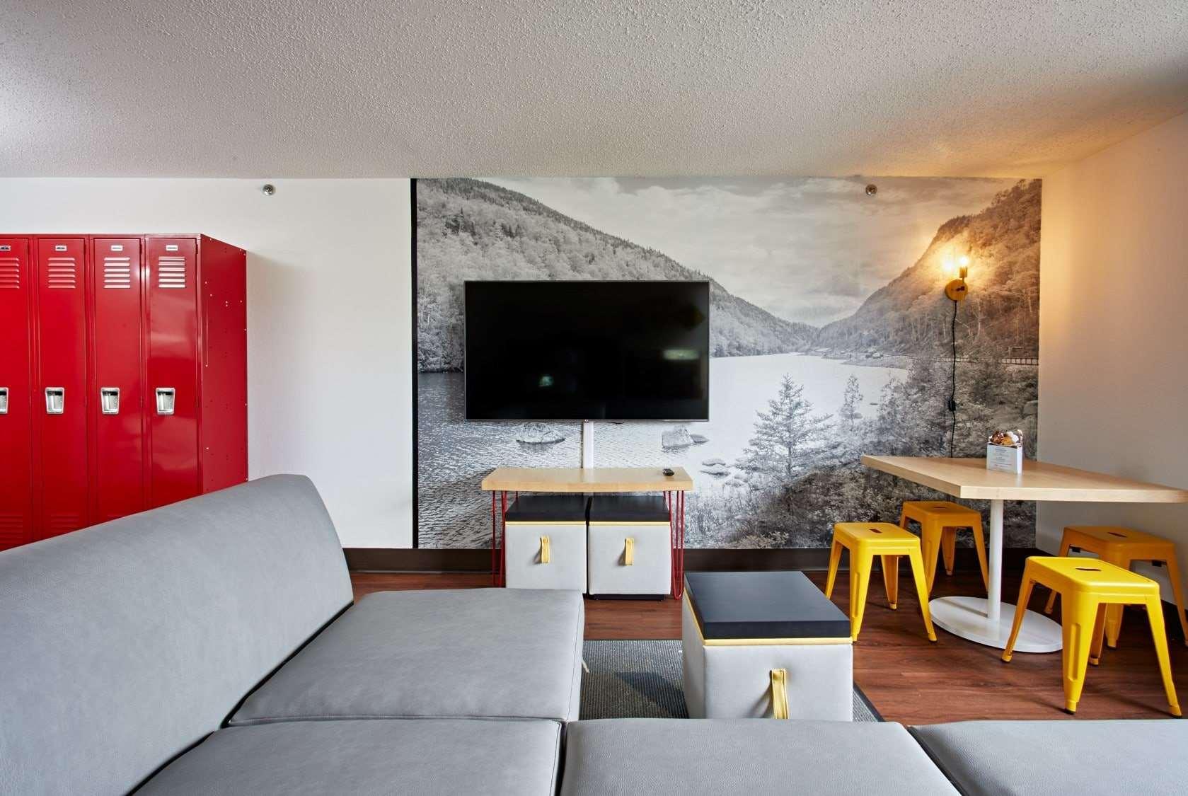 Super 8 By Wyndham Mahwah Hotell Exteriör bild